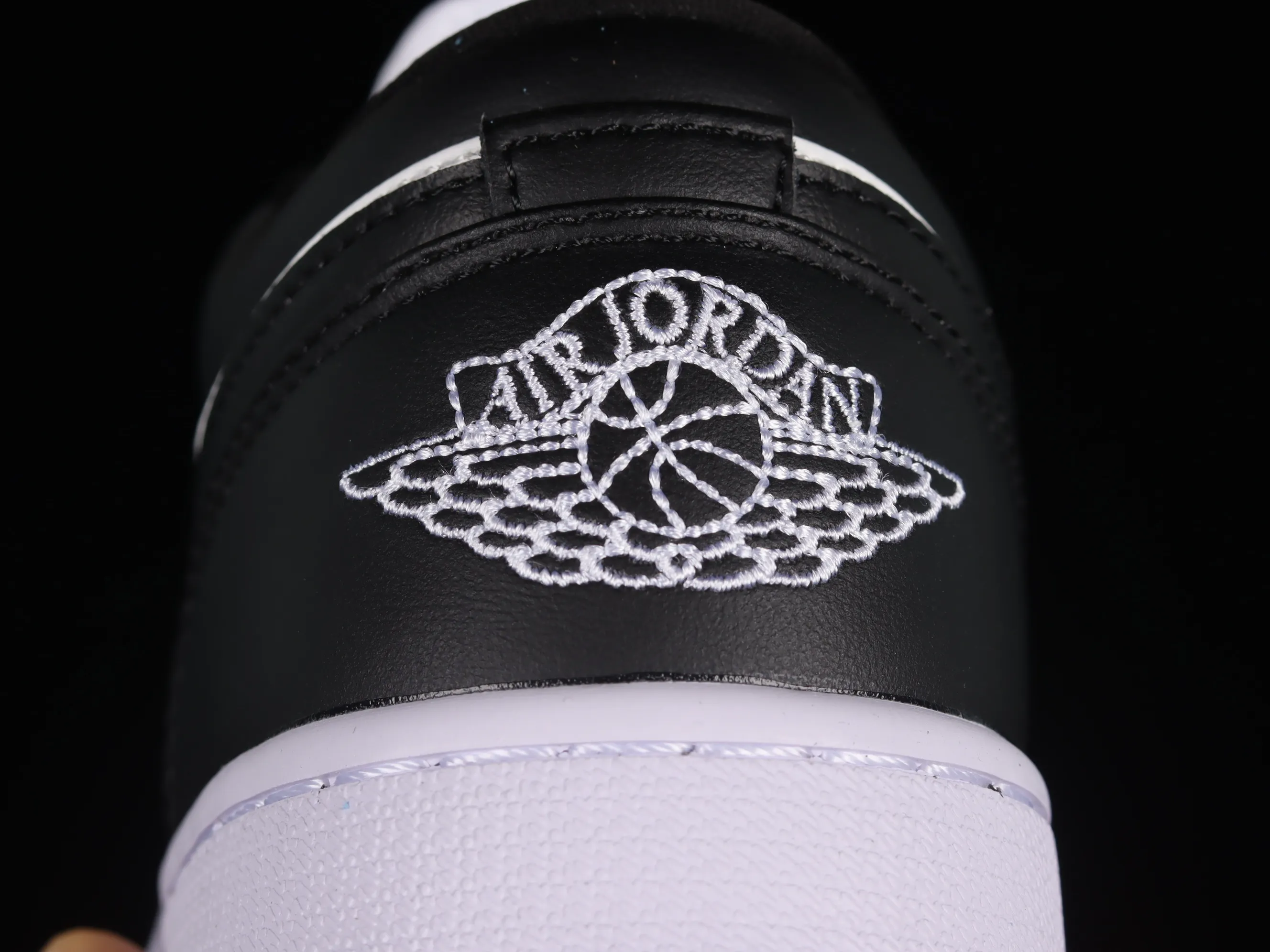 All categories Air Jordan Jordan series basketball shoes Air Jordan 1 Low Z version Air Jordan 1 Low "Panda" AJ1 Joe 1 Panda low-top basketball shoes DC0774-101